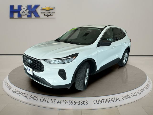 Used 2023 Ford Escape Active AWD/4WD image 3