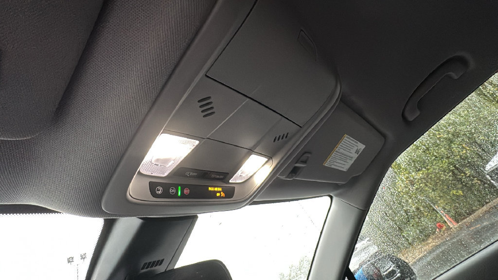 Used 2025 Chevrolet Blazer LT AWD/4WD image 24