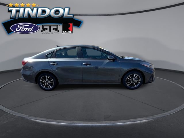 Used 2024 Kia Forte LXS w/ LXS Technology Package image 9