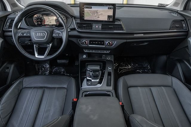 Used 2022 Audi Q5 2.0T Premium Plus w/ Premium Plus Package image 7