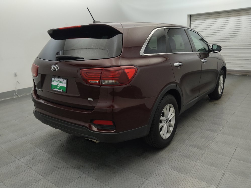 Used 2019 Kia Sorento FWD image 9