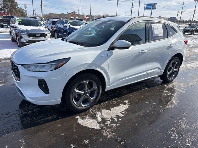 Used 2023 Ford Escape ST-Line Select image 19