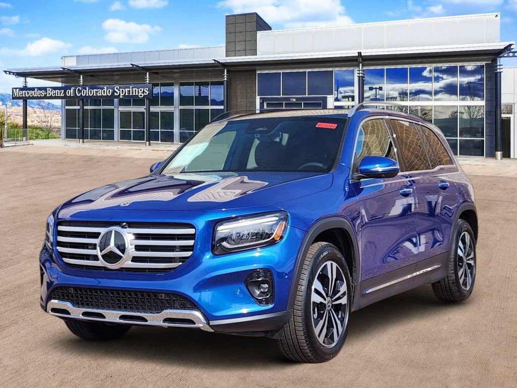 New 2026 Mercedes-Benz GLB 250 4MATIC image 3