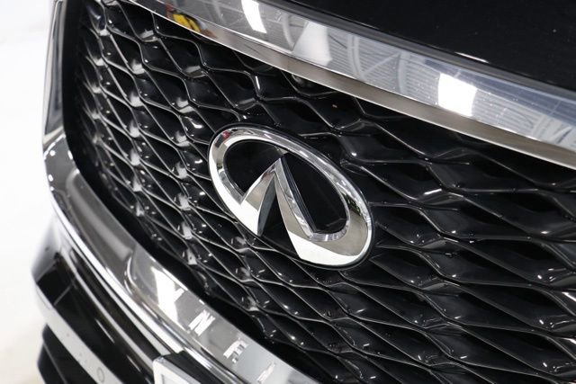 Used 2025 INFINITI QX60 Luxe w/ Vision Package AWD/4WD image 10