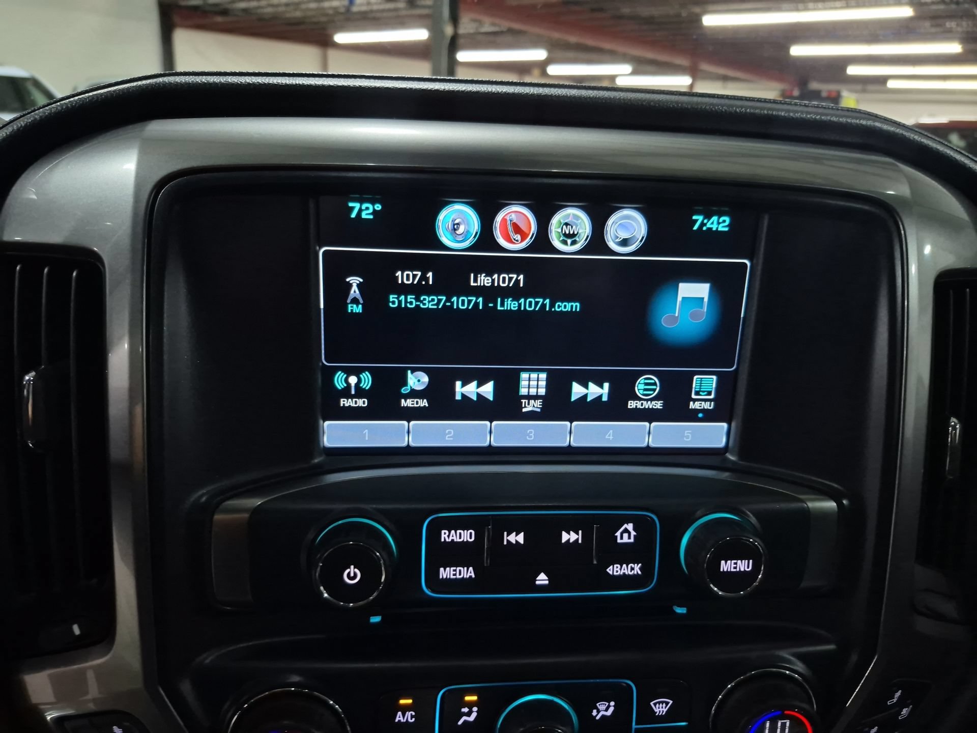 Certified 2017 Chevrolet Silverado 1500 LTZ w/ Sport Package AWD/4WD image 14