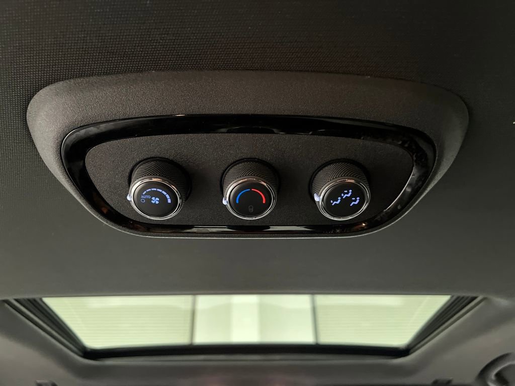 Used 2023 Dodge Durango GT image 41