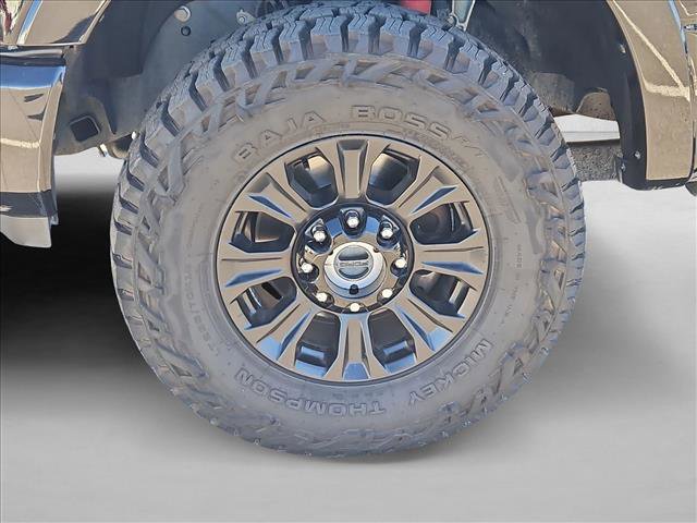 Used 2022 Ford F250 Lariat w/ Tremor Off-Road Package image 25
