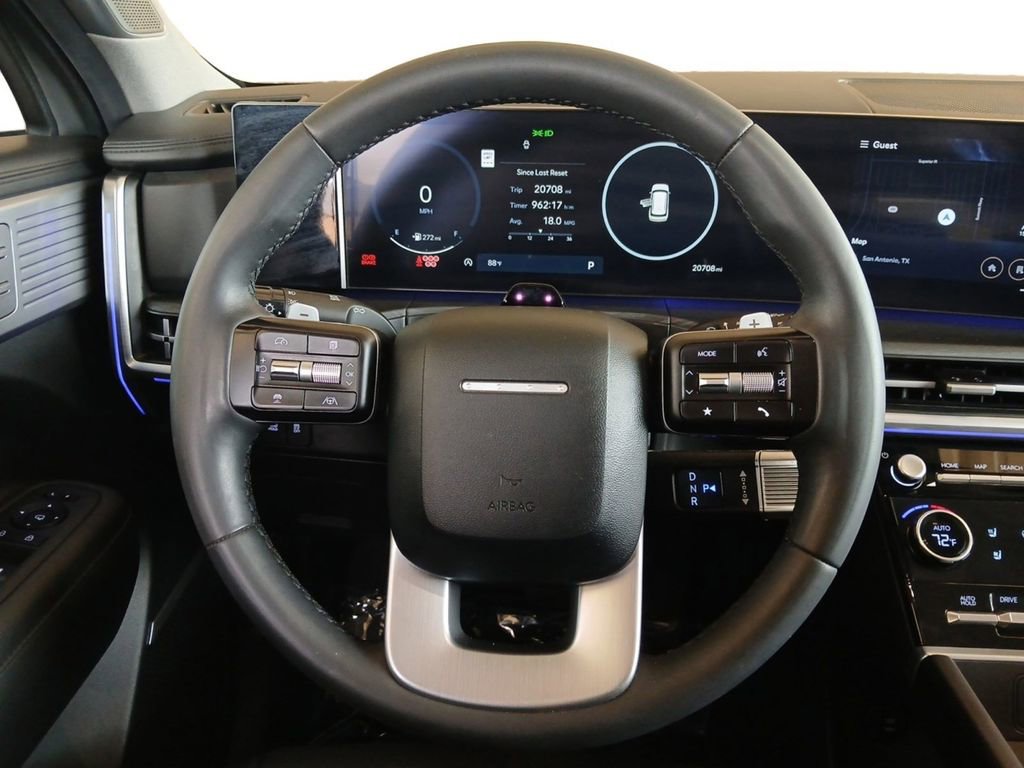 Used 2024 Hyundai Santa Fe Limited image 12