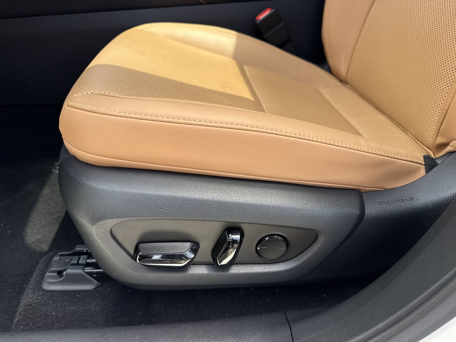 Used 2023 Lexus RX 350 Premium w/ Accessory Package (Z1) FWD image 18