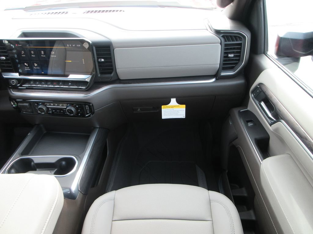 New 2026 Chevrolet Silverado 3500 LTZ w/ LTZ Premium Package image 19