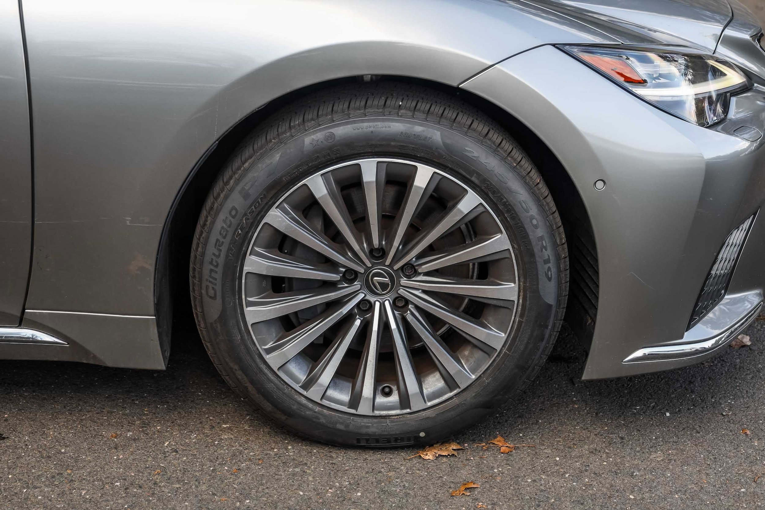 Used 2024 Lexus LS 500 AWD w/ Interior Upgrade Package image 7