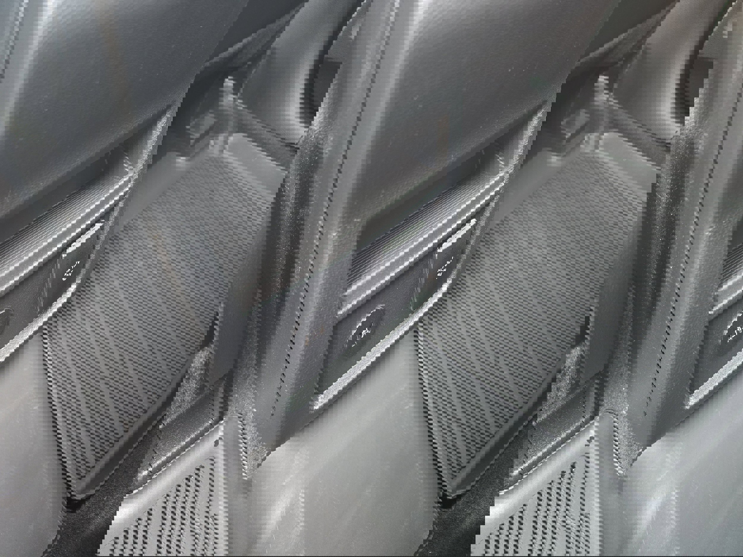 Used 2023 Ford Edge SEL w/ Convenience Package image 19