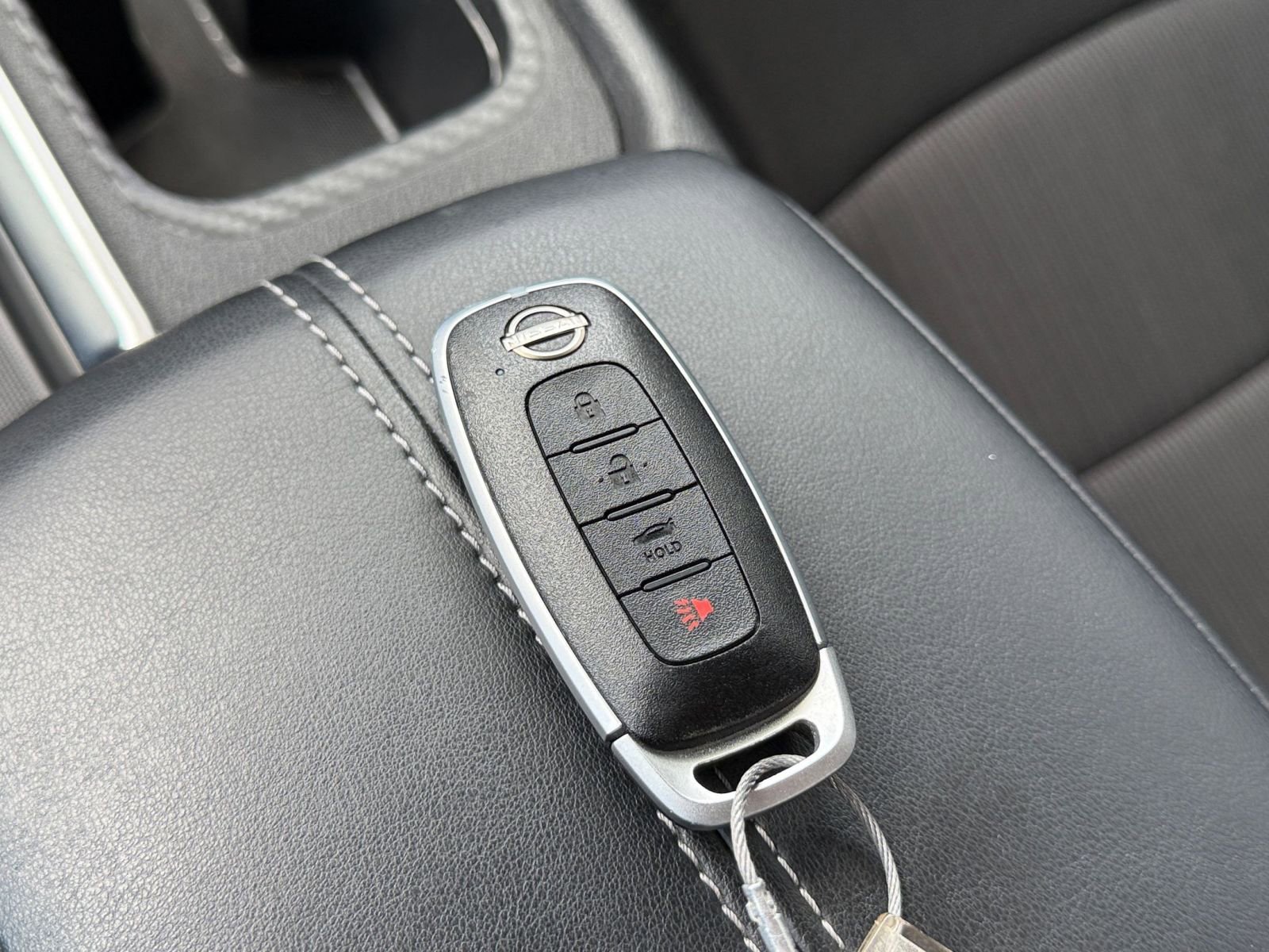 Used 2025 Nissan Sentra SV image 21