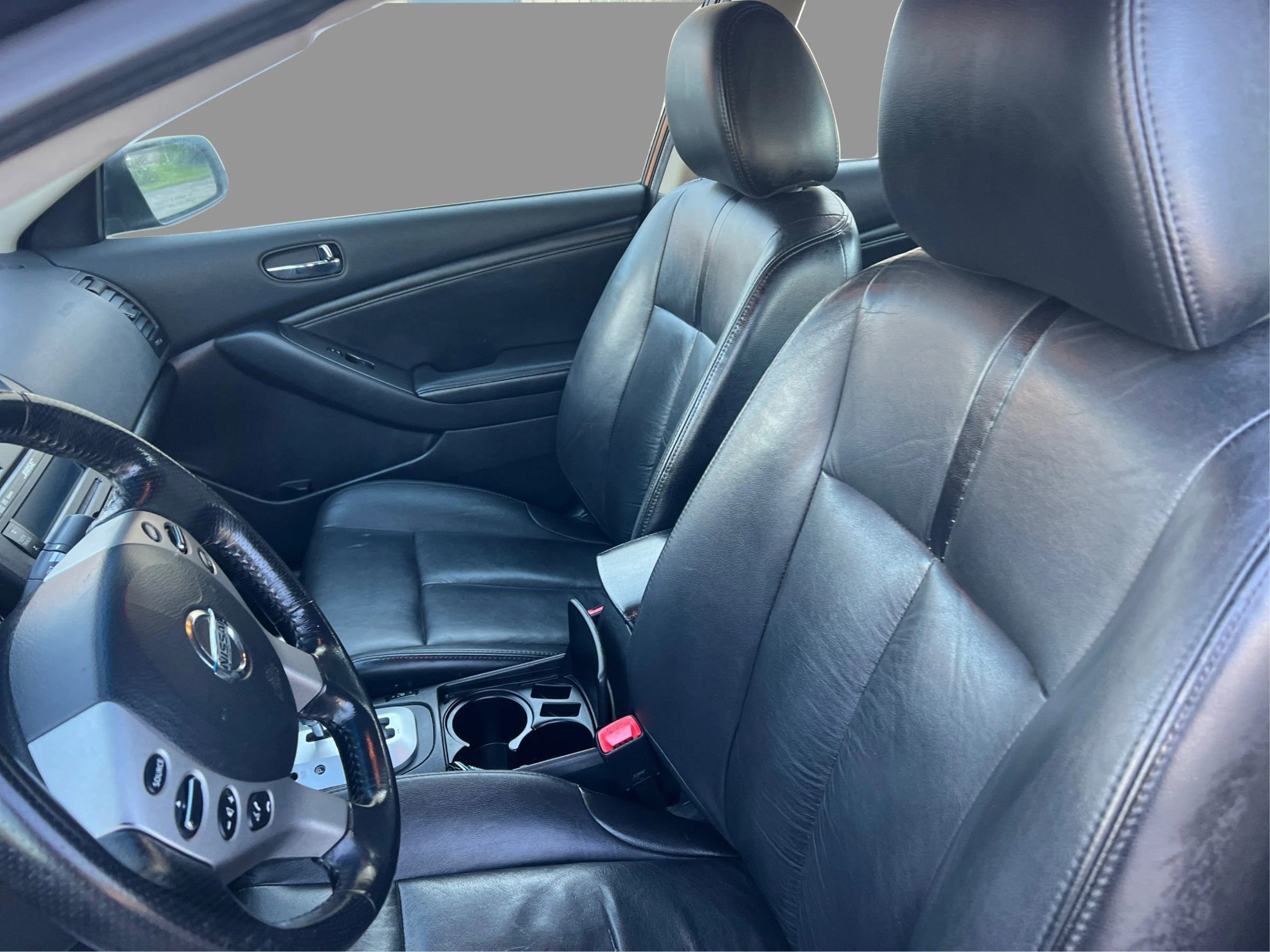 Used 2007 Nissan Altima 3.5 SE w/ Sirius Premium Pkg FWD image 10