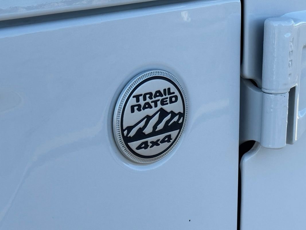 Used 2020 Jeep Gladiator Sport w/ Quick Order Package 24S image 10