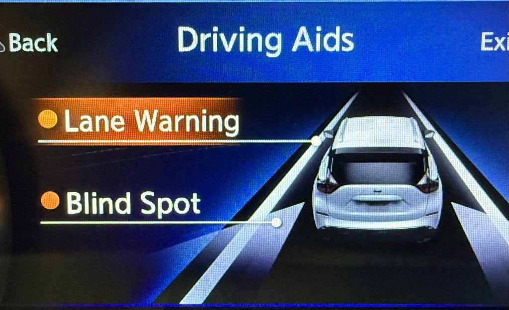 Used 2020 Nissan Murano SL w/ Moonroof Package image 40