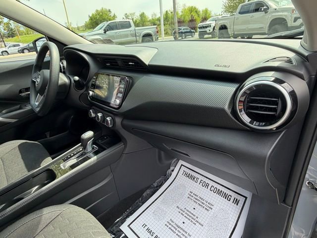 Used 2024 Nissan Kicks SV FWD image 37
