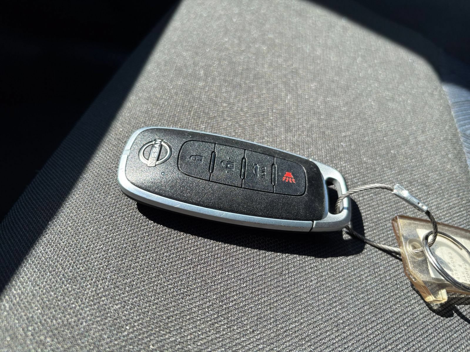 Used 2025 Nissan Versa SV FWD image 21