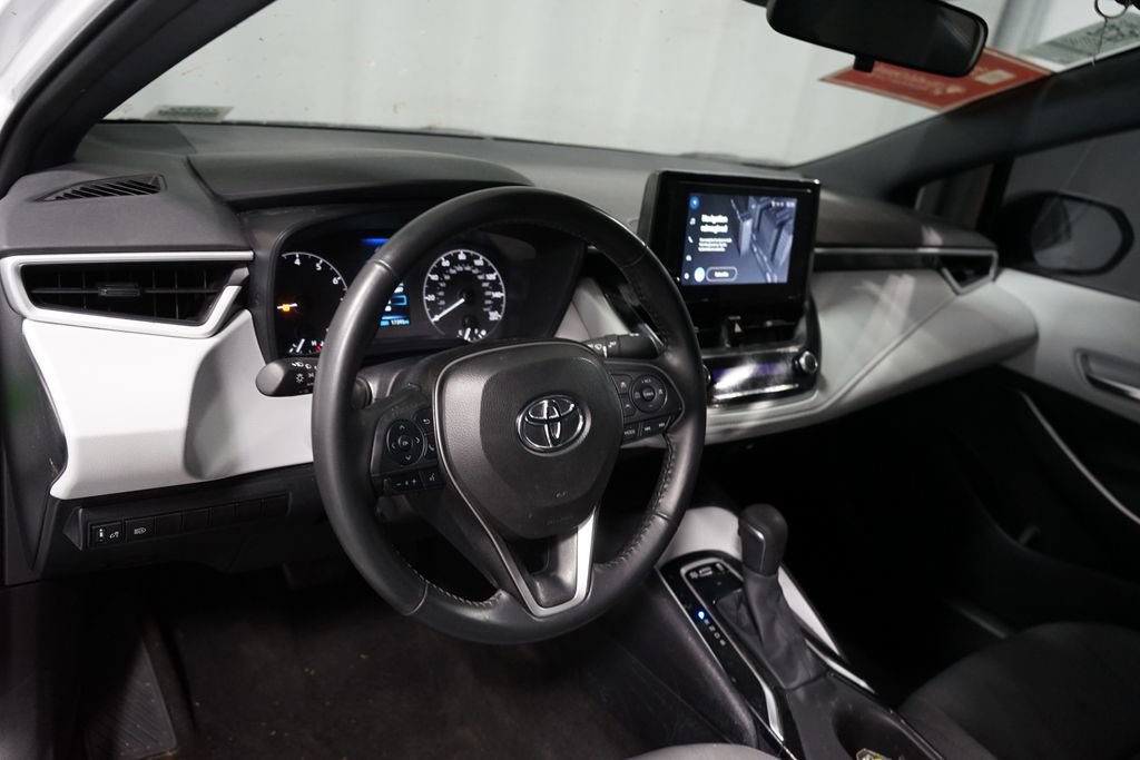 Used 2024 Toyota Corolla SE image 7