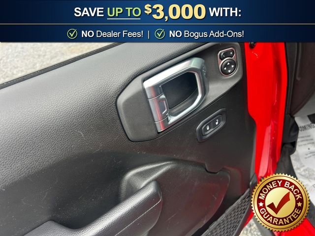 Used 2025 Jeep Wrangler Unlimited Rubicon AWD/4WD image 16