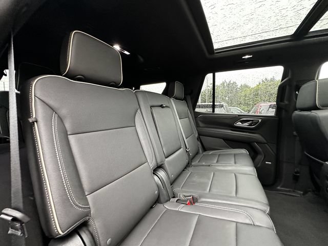 Used 2023 GMC Yukon SLT w/ SLT Premium Package AWD/4WD image 38