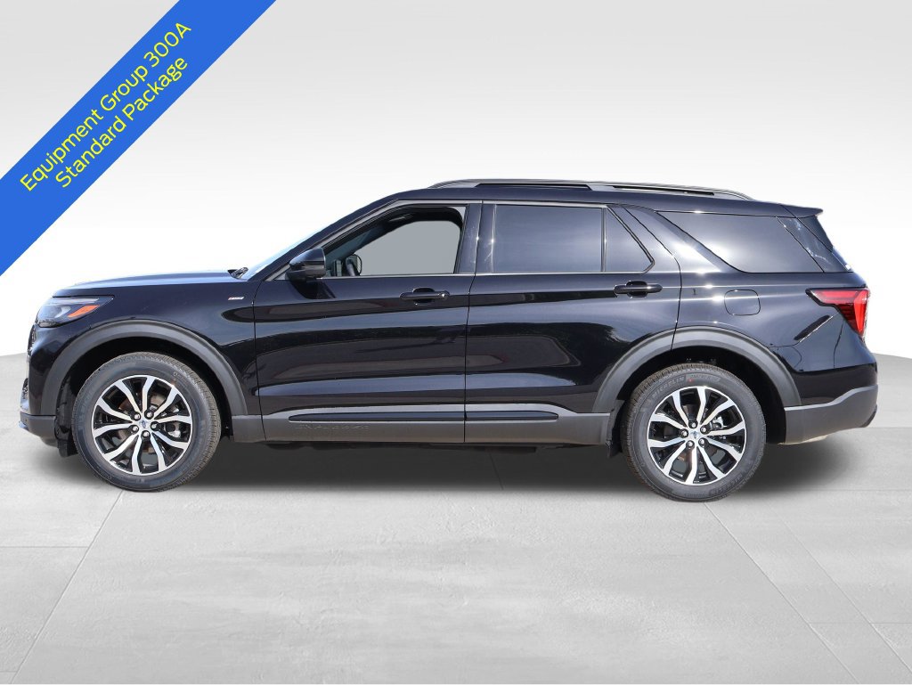 New 2026 Ford Explorer ST-Line AWD/4WD image 2