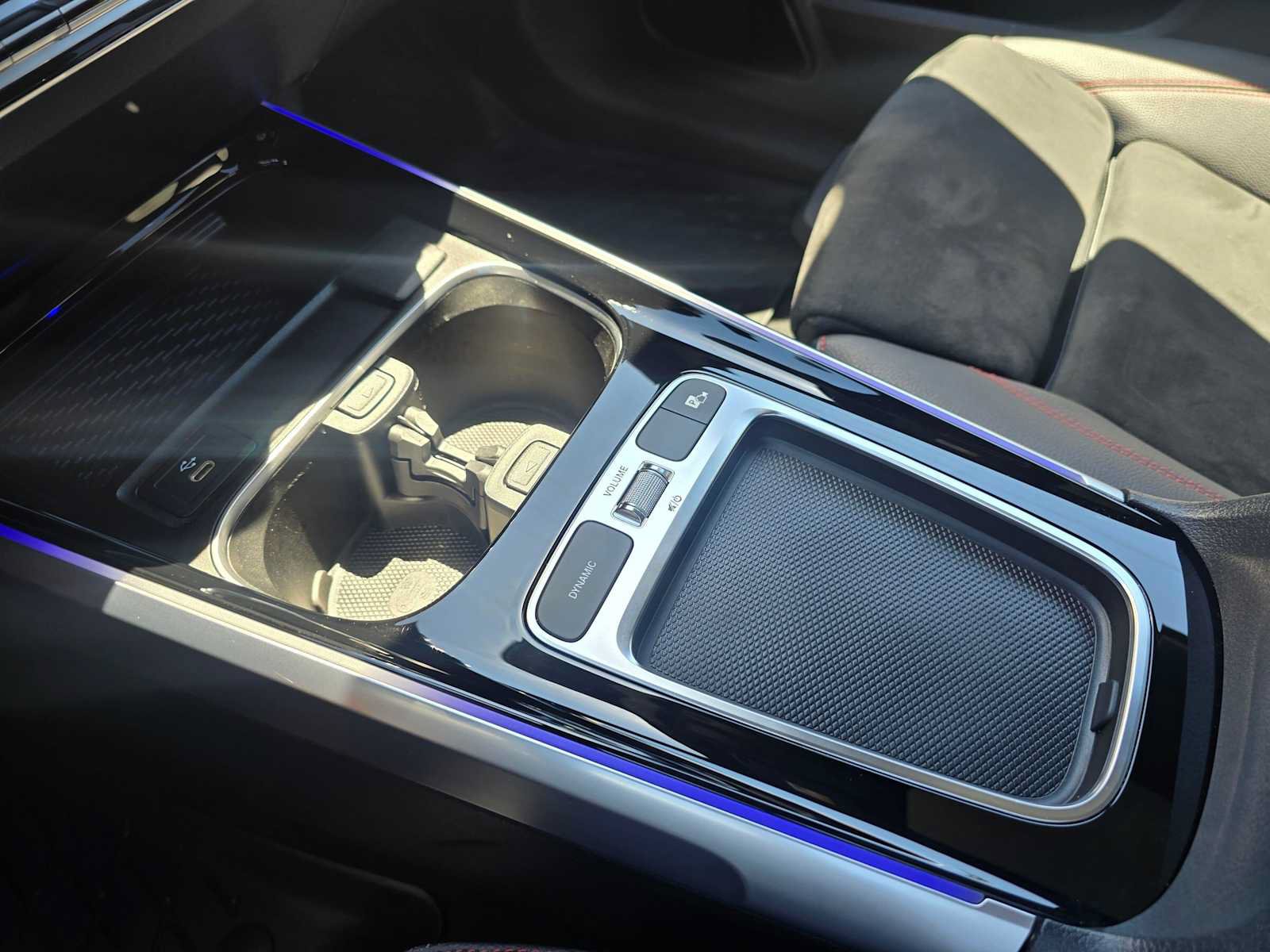 Certified 2024 Mercedes-Benz EQB 250+ image 31