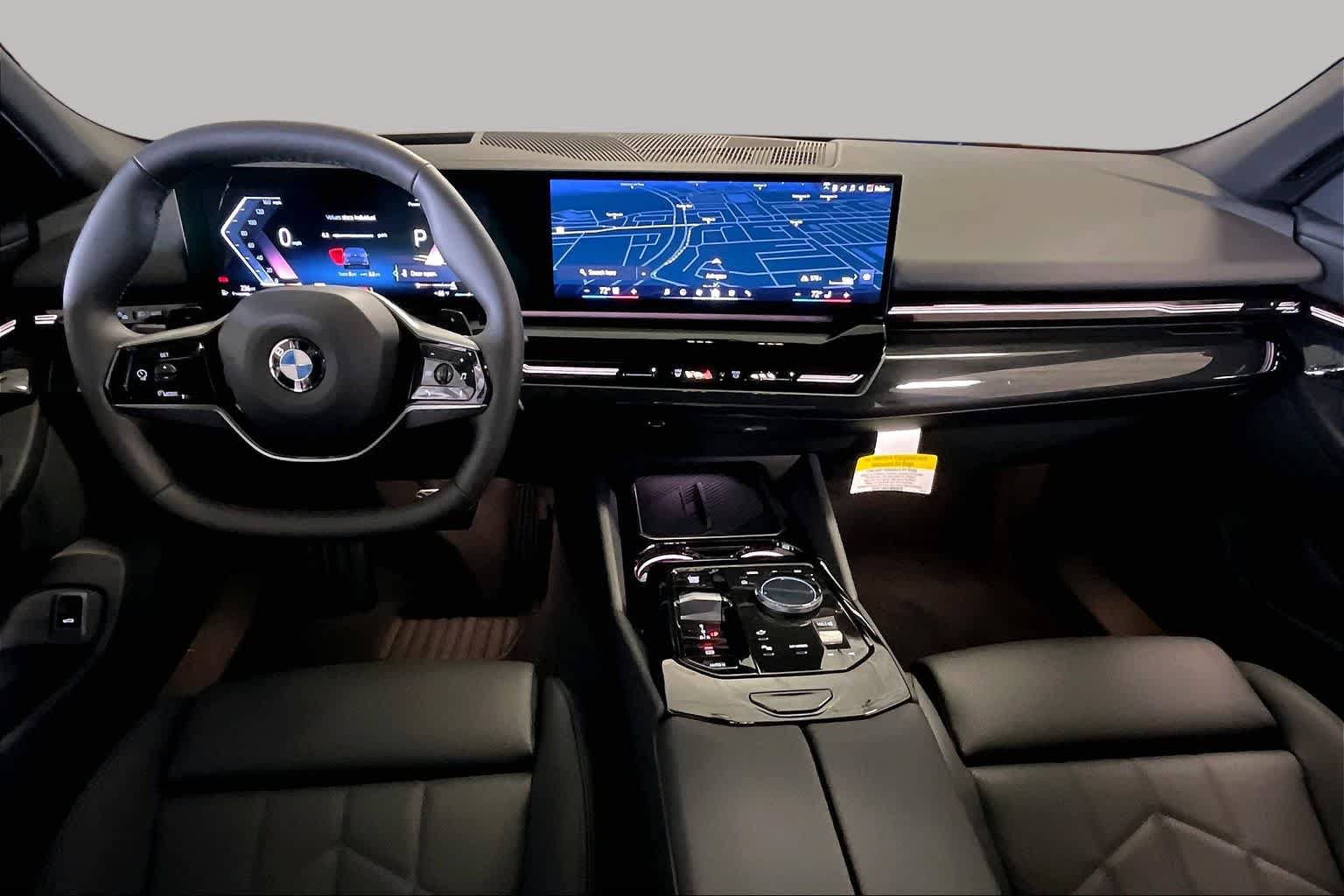 Used 2026 BMW 530i w/ Premium Package RWD image 5