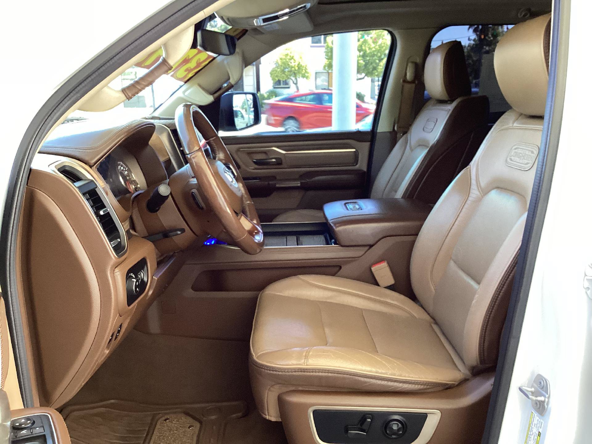 Used 2019 RAM 1500 Limited AWD/4WD image 10