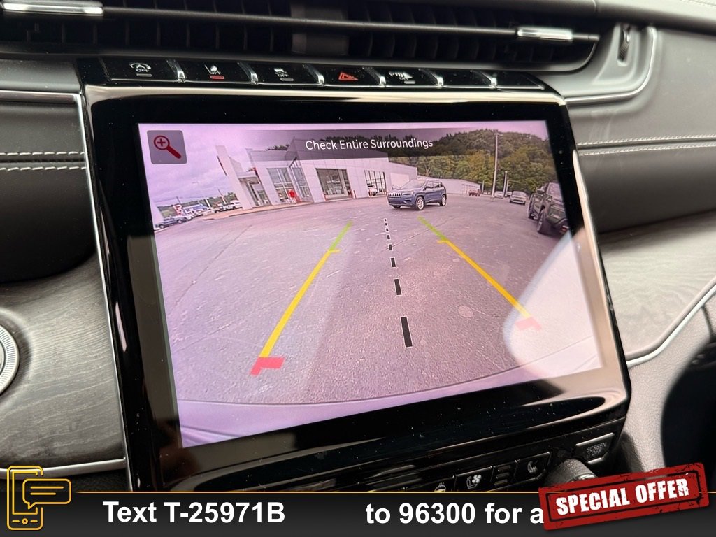 Used 2023 Jeep Grand Cherokee Overland image 26