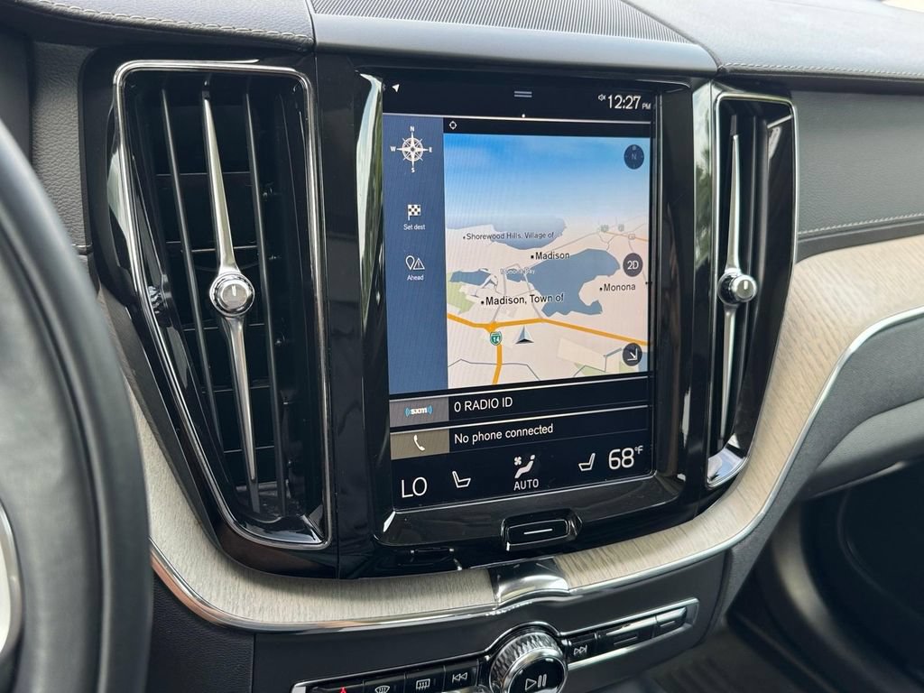 Used 2018 Volvo XC60 T5 Inscription w/ Convenience Package AWD/4WD image 17