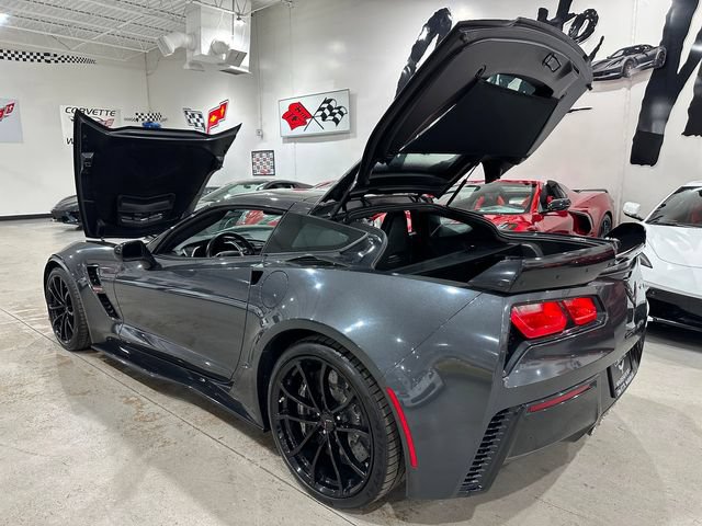 Used 2017 Chevrolet Corvette Grand Sport RWD image 32