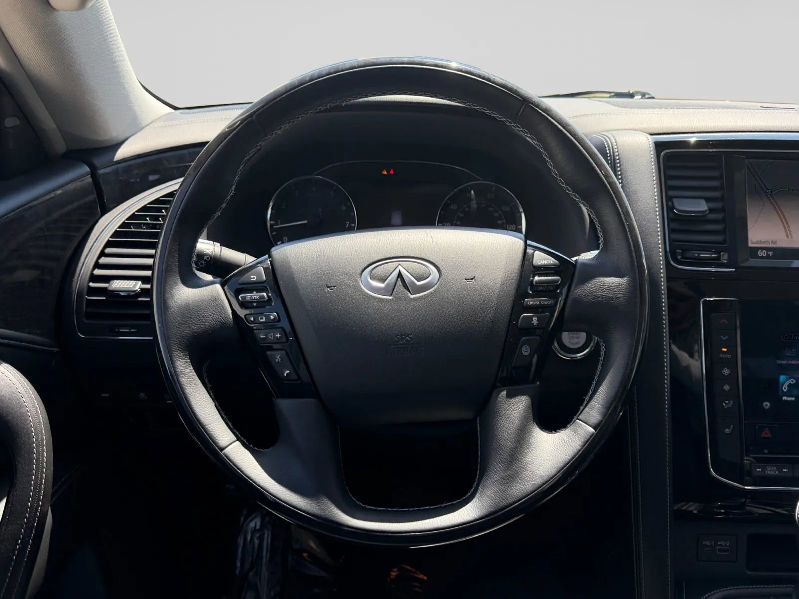 Used 2020 INFINITI QX80 Luxe w/ Proassist Package AWD/4WD image 18