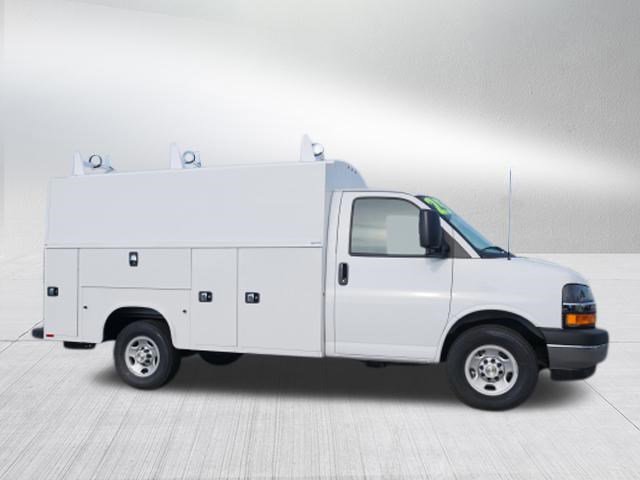 New 2025 Chevrolet Express 3500 w/ Power Convenience Package image 2