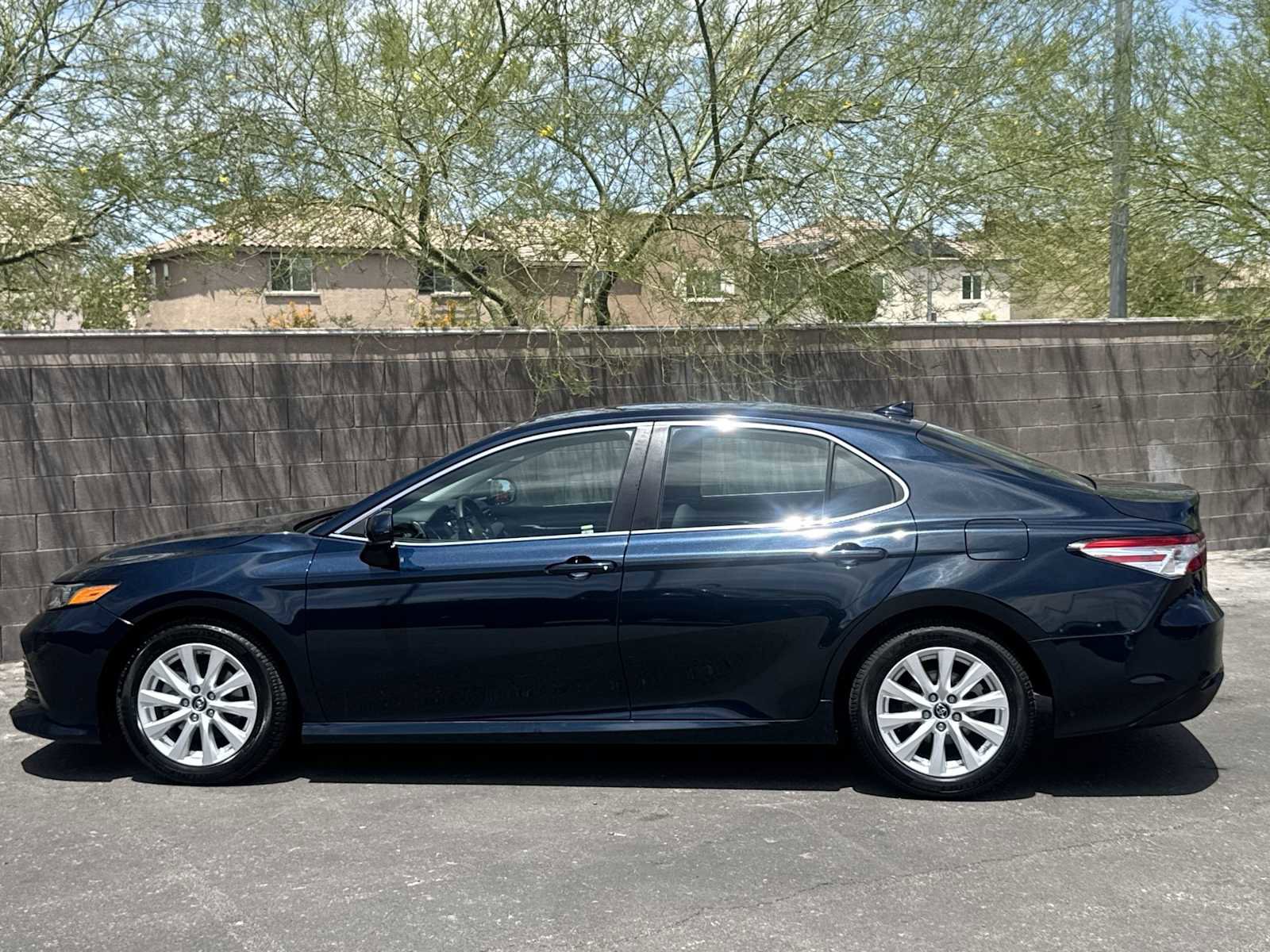 Used 2019 Toyota Camry LE w/ Protection Package (Q2) FWD image 5