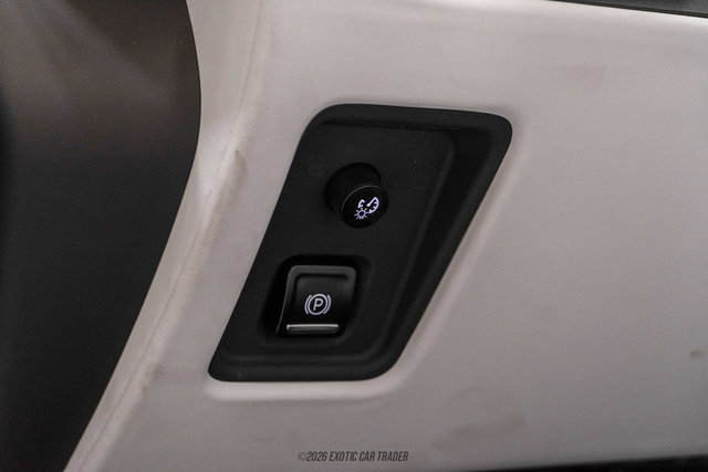 Used 2020 Chevrolet Corvette Stingray Premium Cpe w/ 3LT Preferred Equipment Group image 45