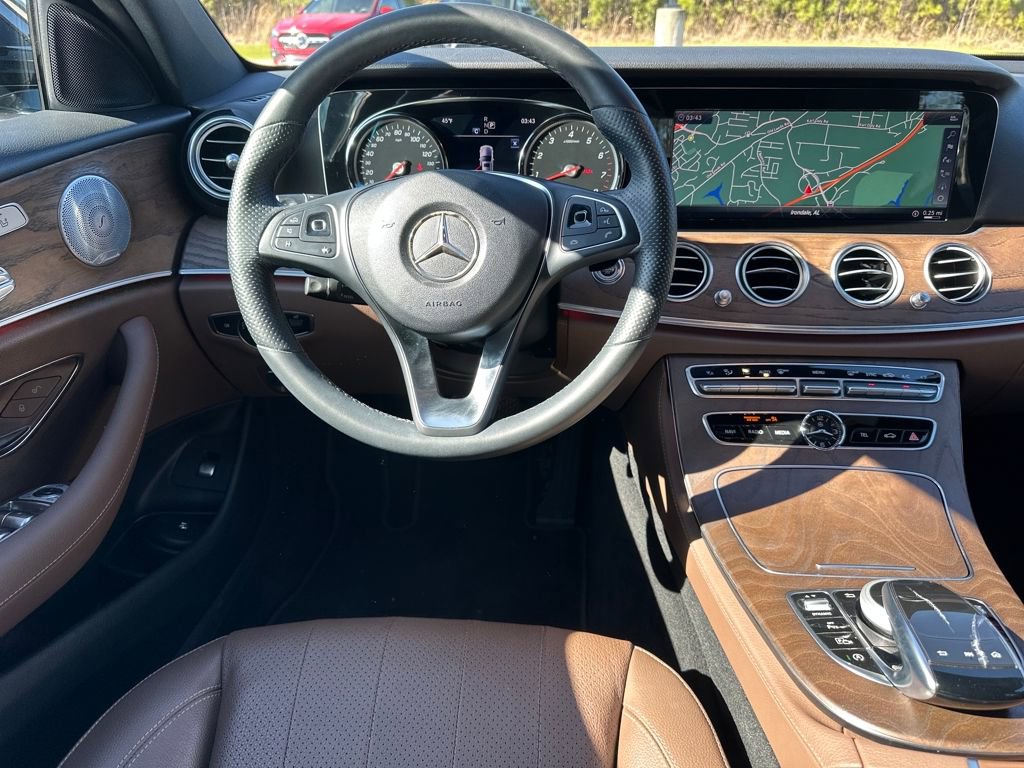 Used 2018 Mercedes-Benz E 400 E 400 image 2