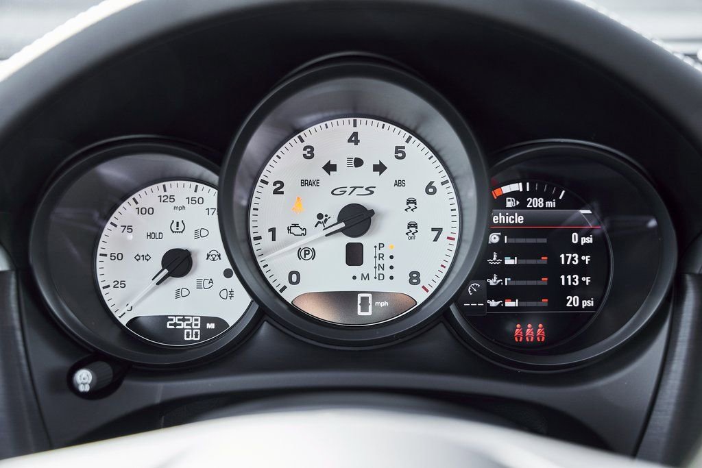 Used 2025 Porsche Macan GTS image 63