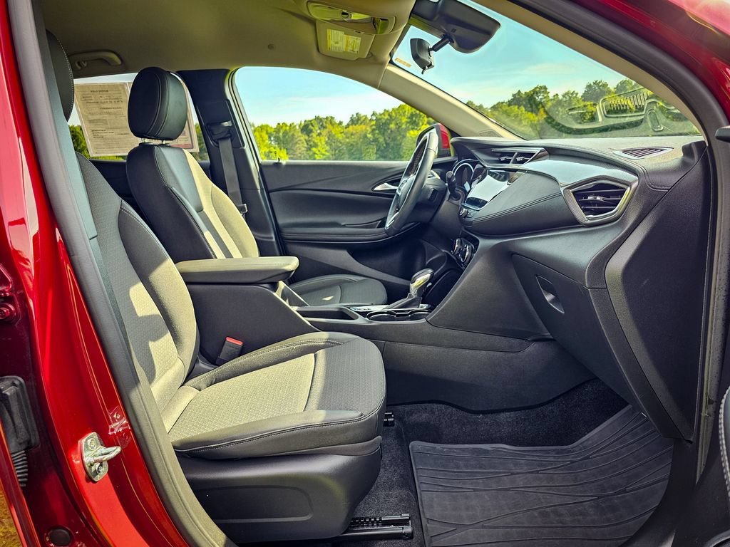 Used 2023 Buick Encore GX Preferred w/ Cold Weather Comfort Package AWD/4WD image 37