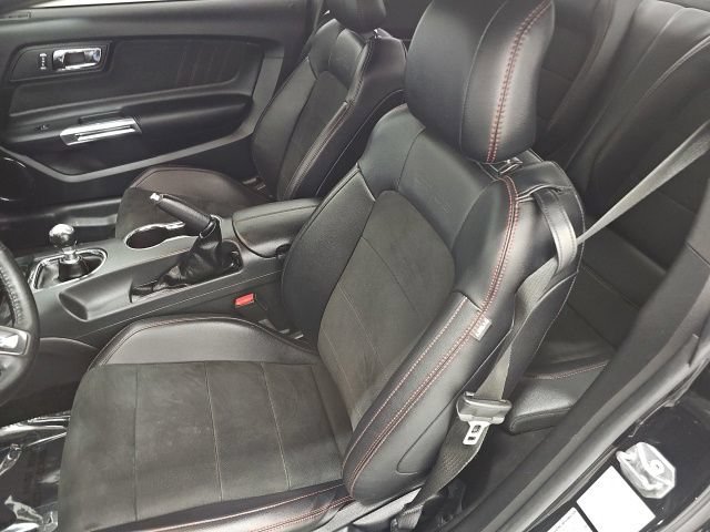 Used 2016 Ford Mustang GT Premium w/ Equipment Group 401A RWD image 16