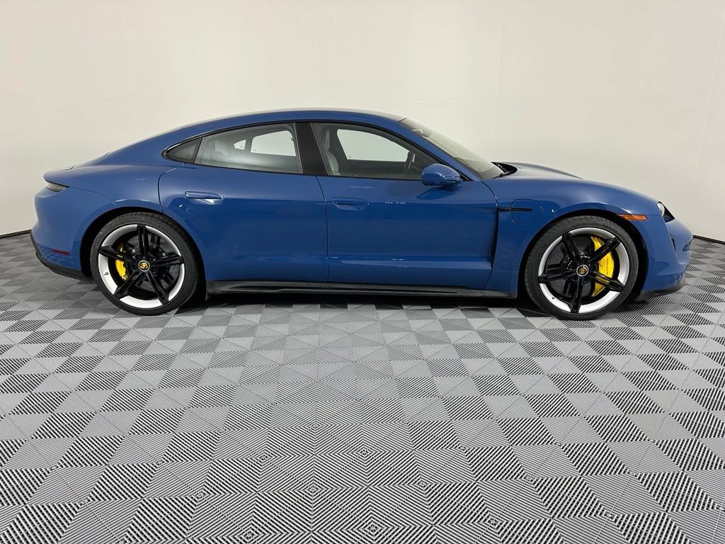 Certified 2024 Porsche Taycan Turbo S w/ Premium Package AWD/4WD image 11