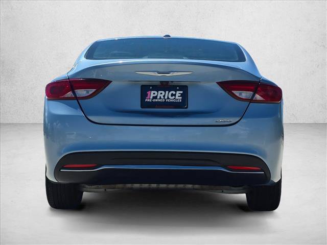 Used 2015 Chrysler 200 Limited w/ Convenience Group FWD image 6