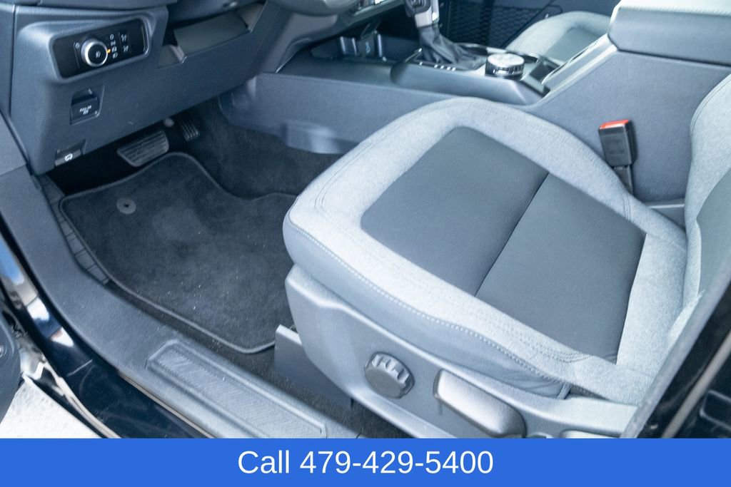 Used 2025 Ford Bronco Big Bend image 27
