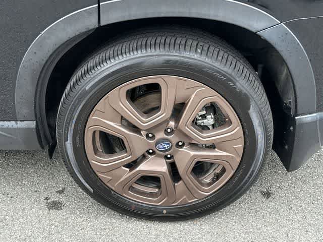 Certified 2025 Subaru Ascent Bronze Edition AWD/4WD image 5