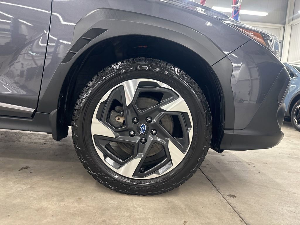 Used 2024 Subaru Crosstrek 2.5i Limited AWD/4WD image 32
