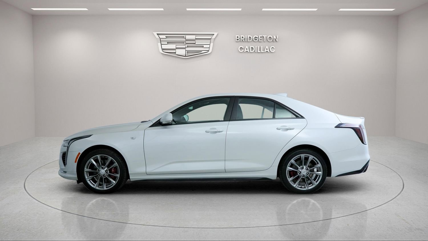 Used 2023 Cadillac CT4 Sport image 4