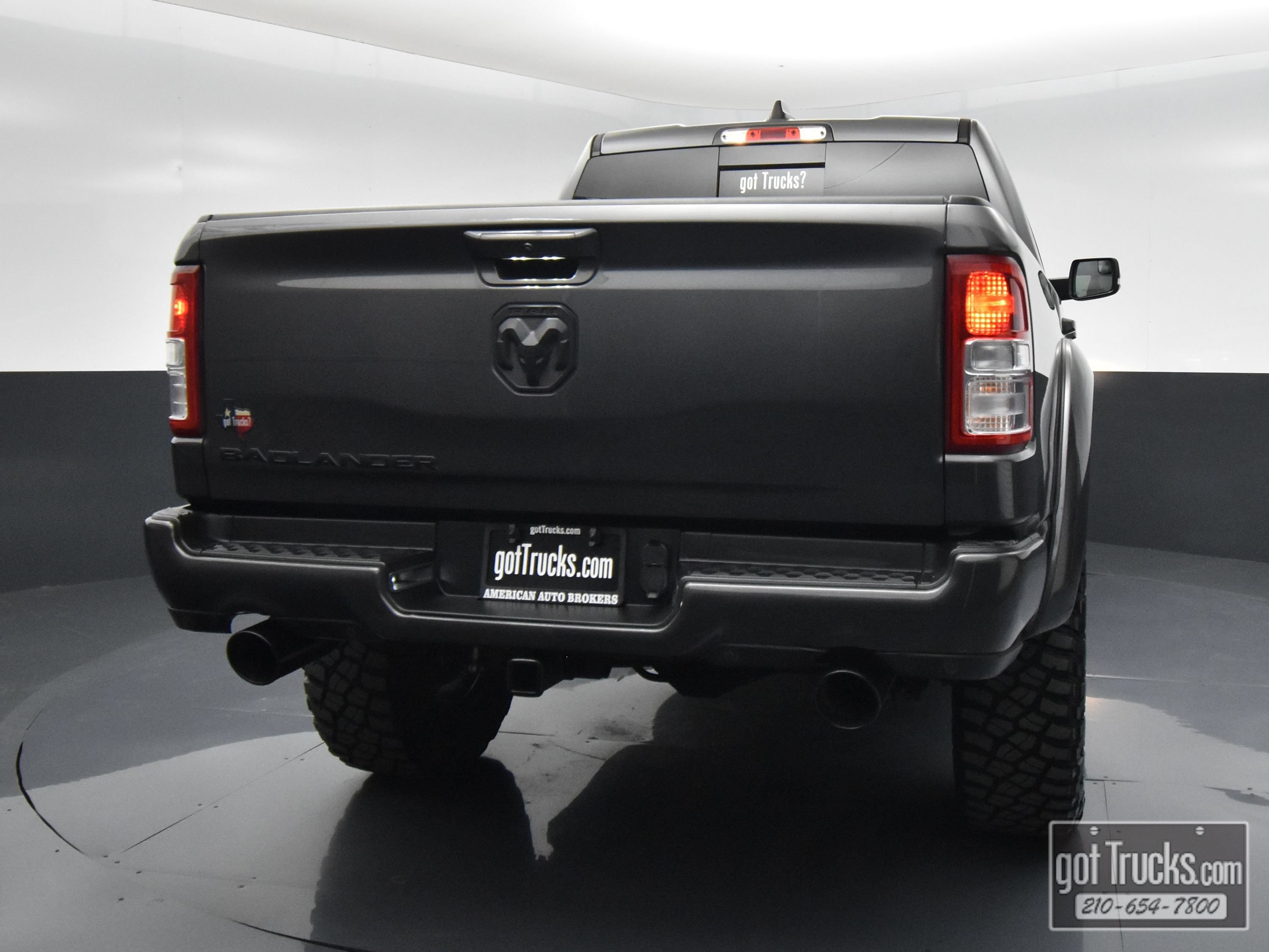 Used 2022 RAM 1500 Big Horn AWD/4WD image 6