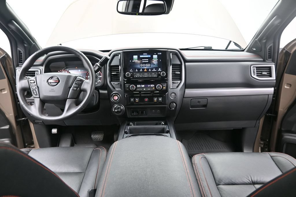 Used 2022 Nissan Titan PRO-4X w/ Pro-4x Convenience Package AWD/4WD image 29