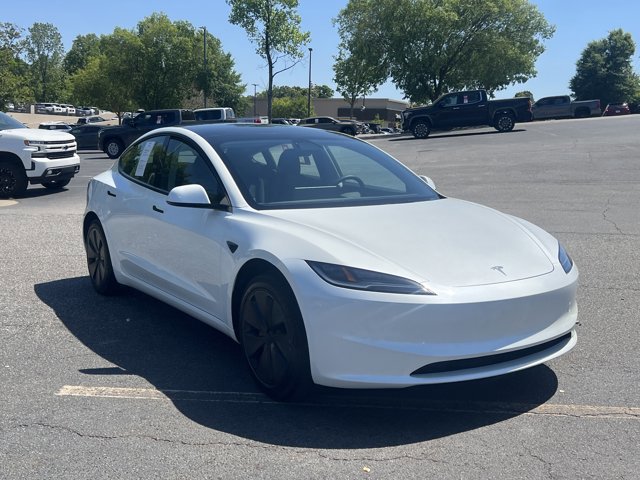 Used 2025 Tesla Model 3 Long Range image 3