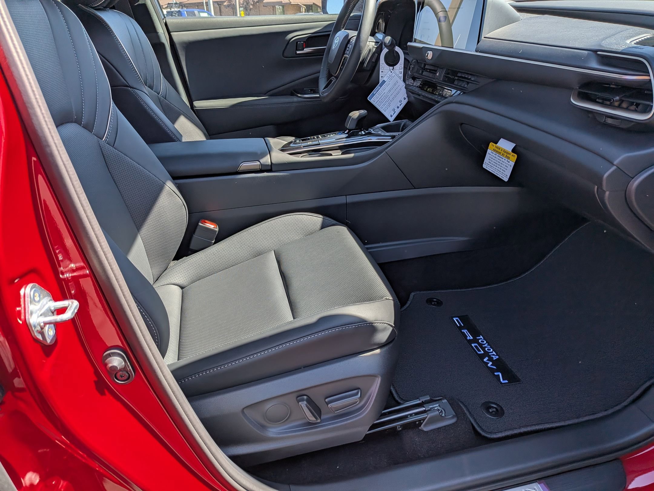 New 2026 Toyota Crown Platinum image 22